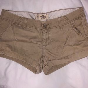 Stretchy khaki short shorts